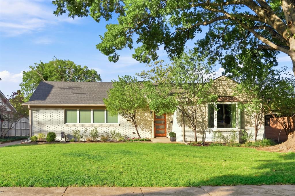 6211 Town Hill Lane Property Photo 2