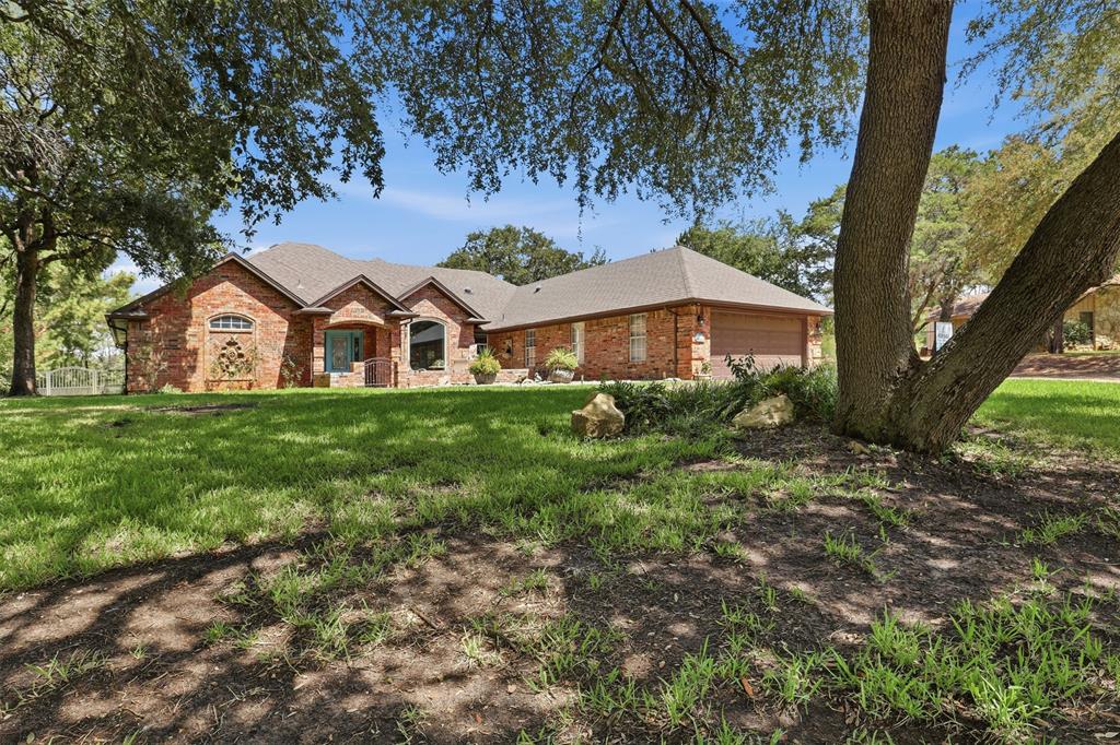 5004 Mohawk Court Property Photo 1