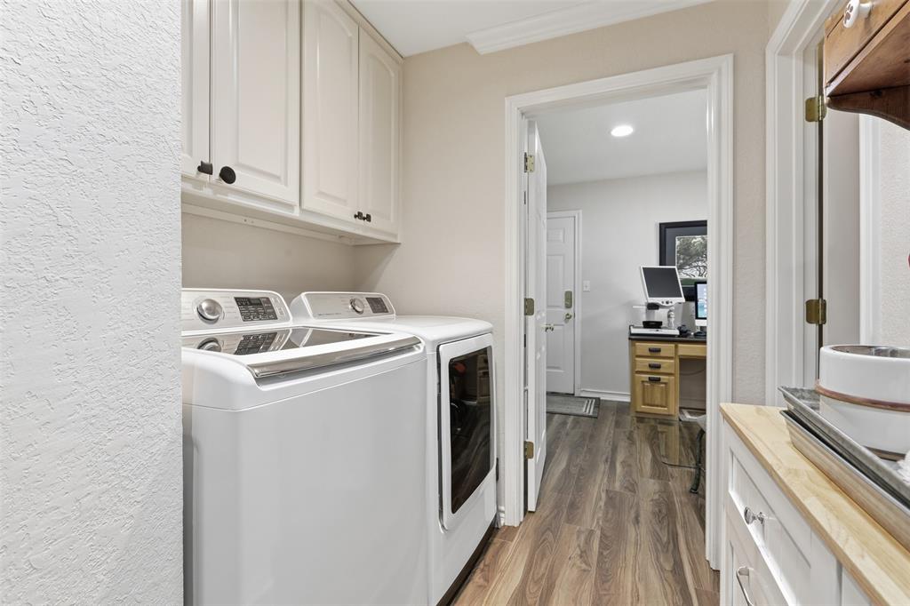 5004 Mohawk Court Property Photo 22