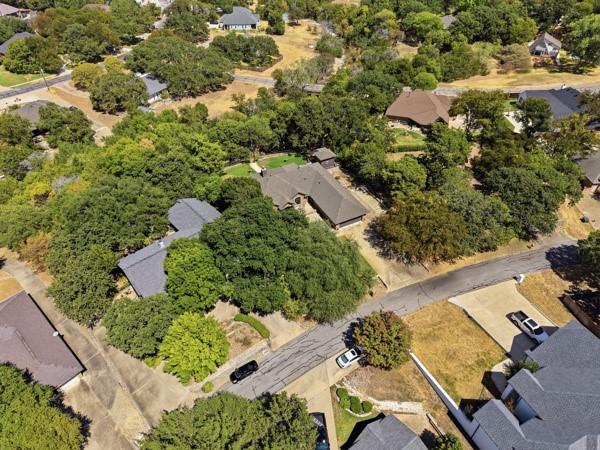 5004 Mohawk Court Property Photo 31