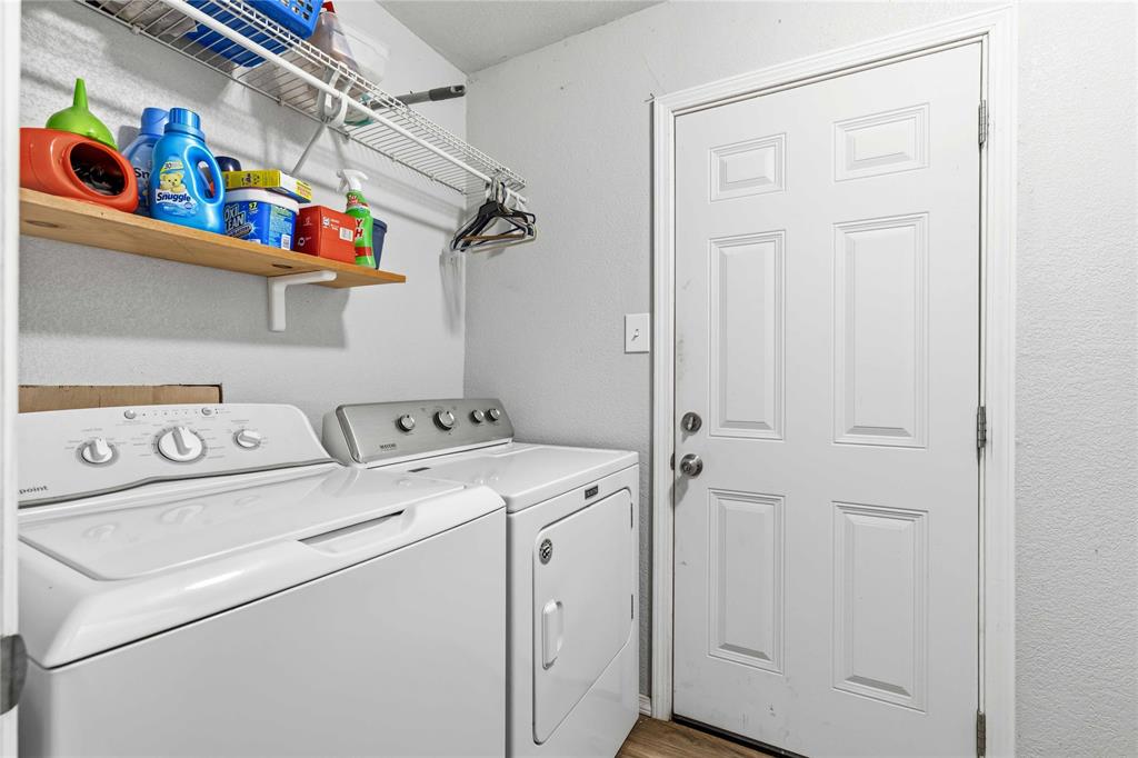 2301 Main Boulevard Property Photo 7