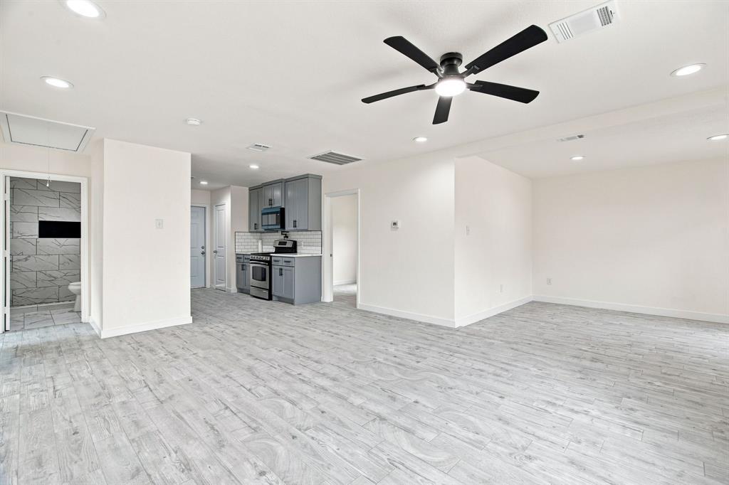 1244 E Mulkey Street Property Photo 6