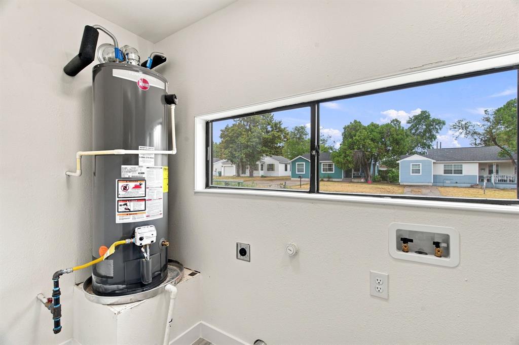 1244 E Mulkey Street Property Photo 21