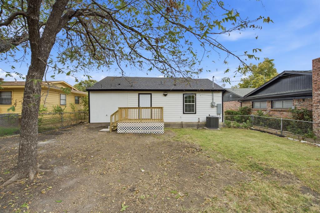 1244 E Mulkey Street Property Photo 24