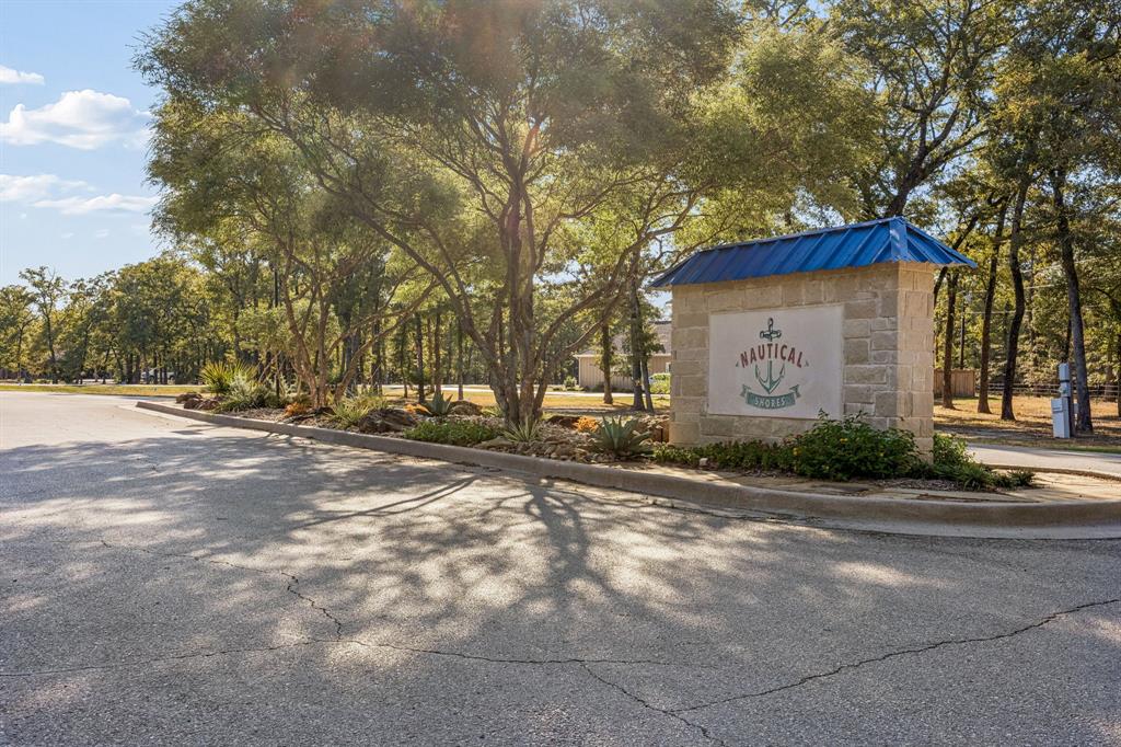 7230 Open Water Point Property Photo 2
