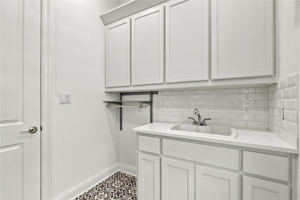 848 Baugh Drive Property Photo 32