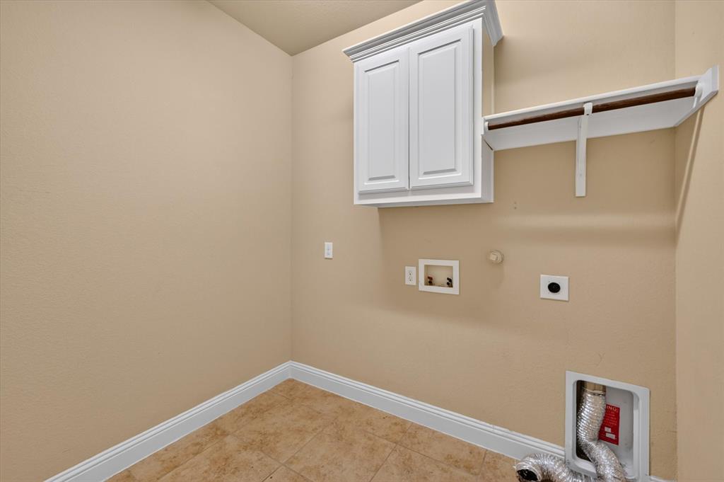2729 Boulder Creek Street Property Photo 17