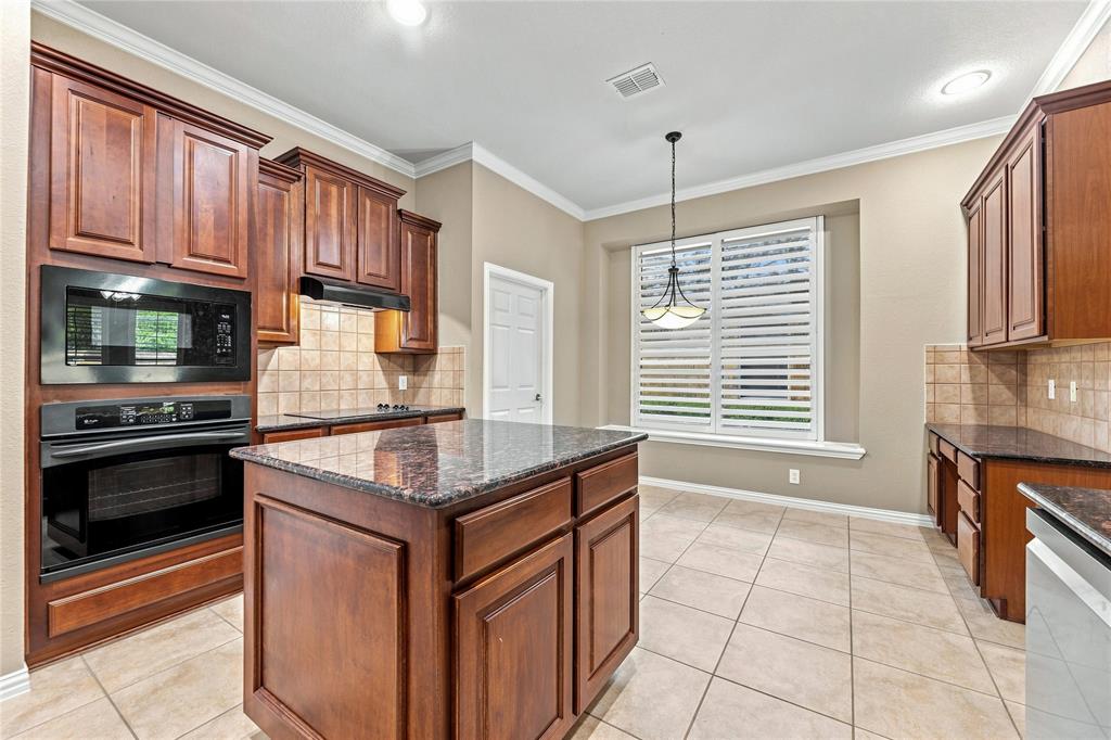 452 Long Cove Drive Property Photo 18