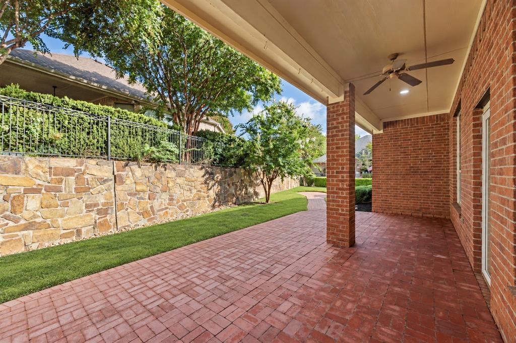 452 Long Cove Drive Property Photo 22