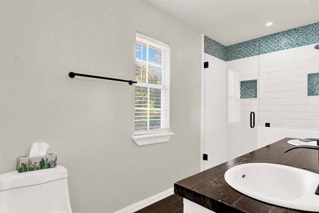 124 Alvarado Oak Drive Property Photo 19