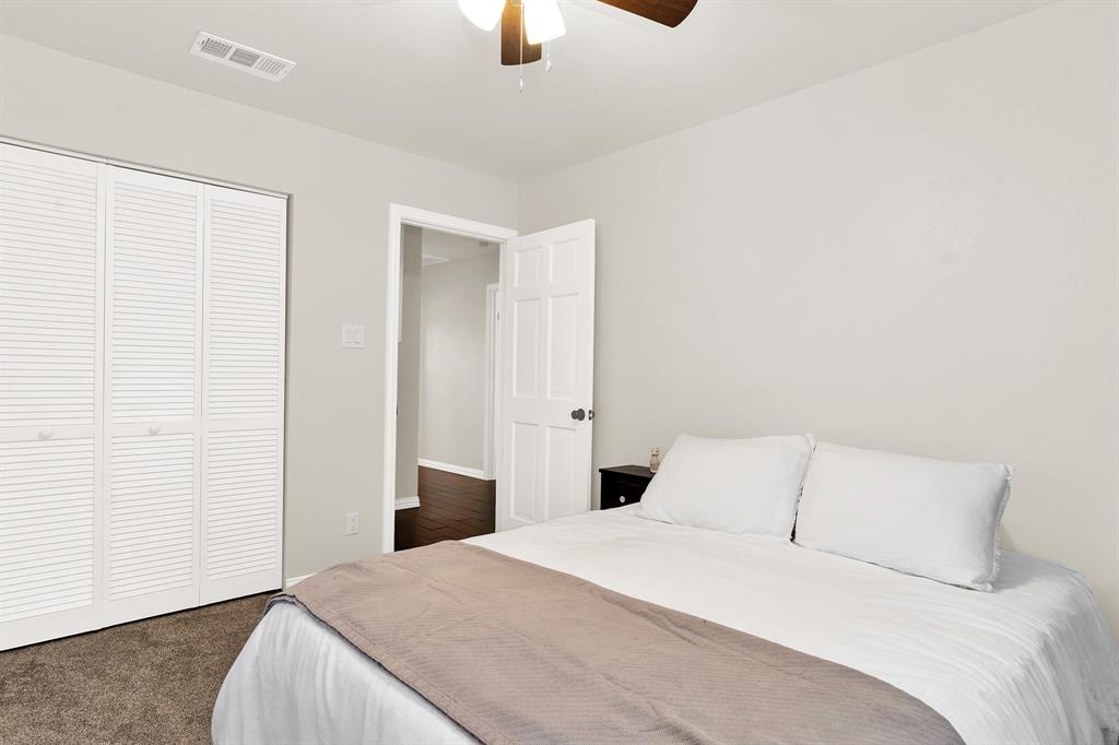 124 Alvarado Oak Drive Property Photo 23
