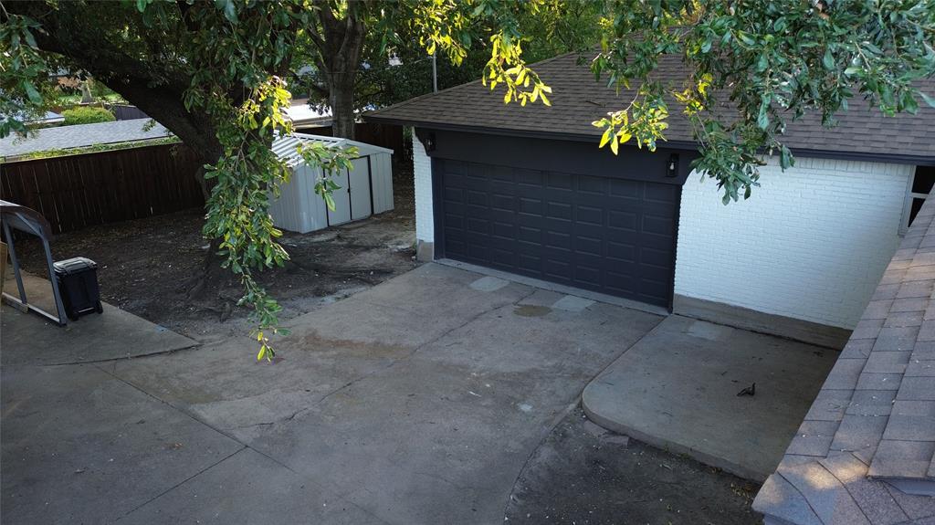 1240 Tosch Lane Property Photo 5