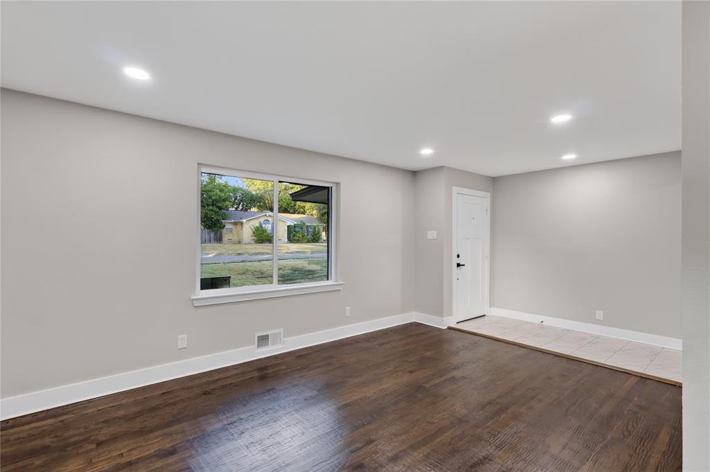 1240 Tosch Lane Property Photo 8