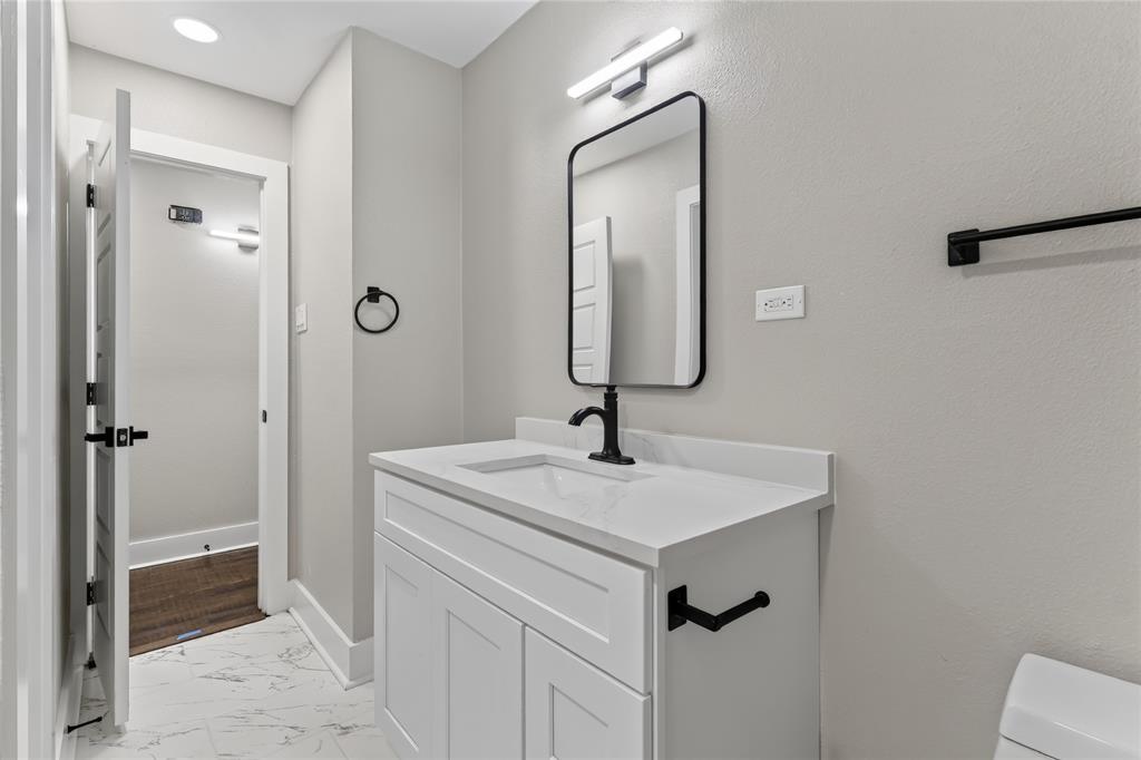 1240 Tosch Lane Property Photo 23
