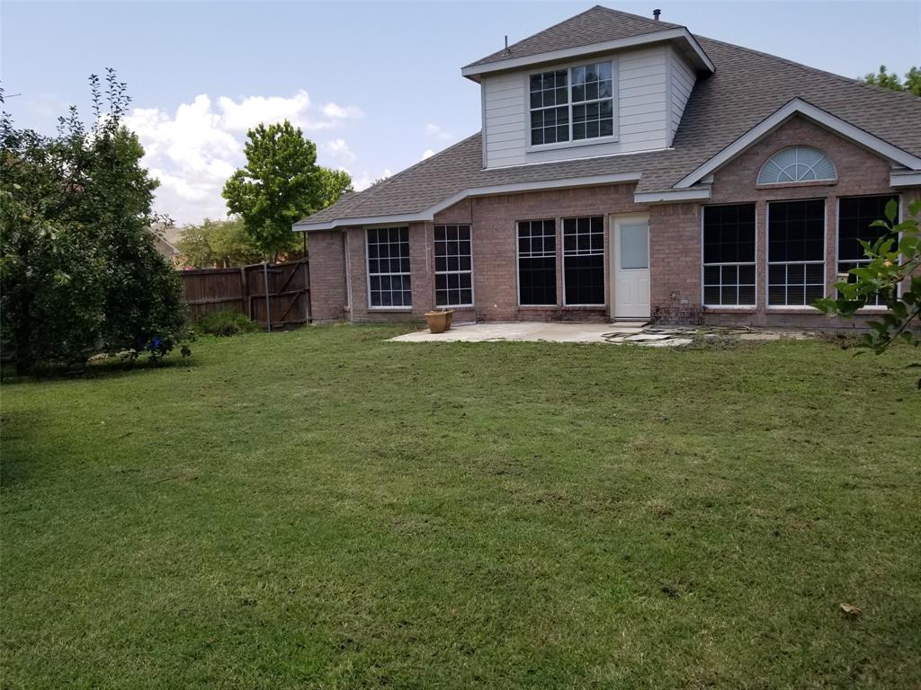 8002 Killarney Lane Property Photo 16