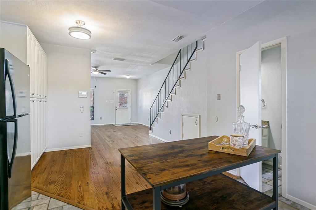 208 Samuel Boulevard 3n Property Photo 8