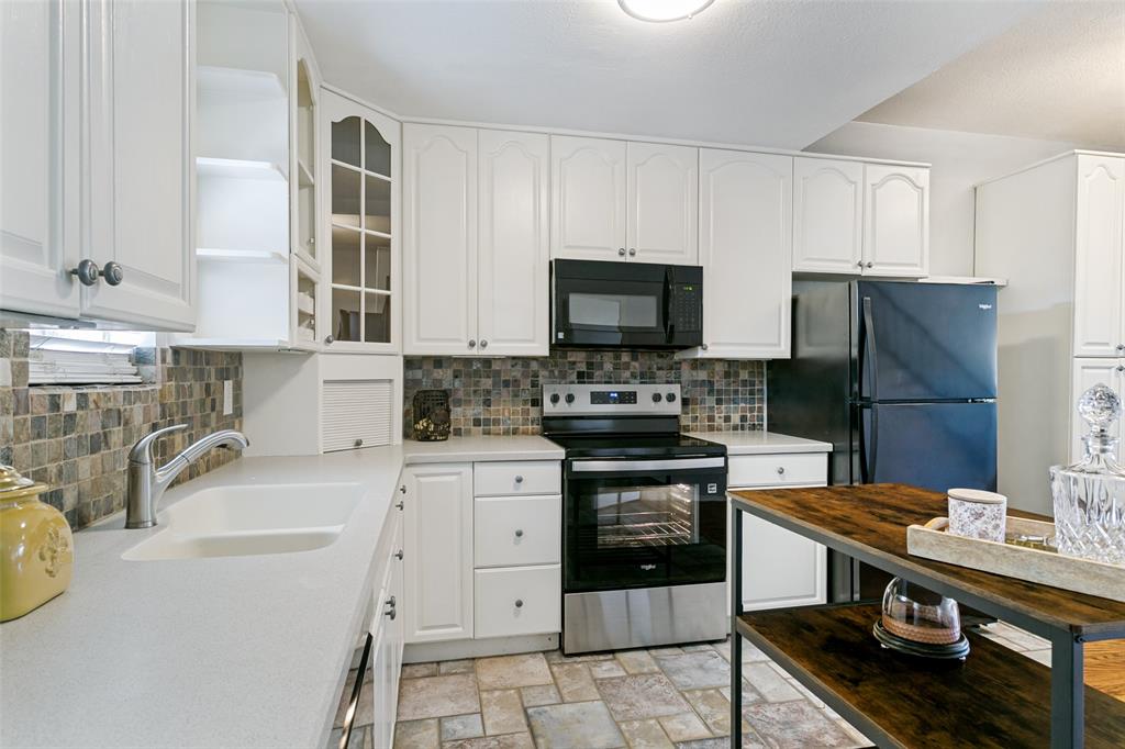 208 Samuel Boulevard 3n Property Photo 13