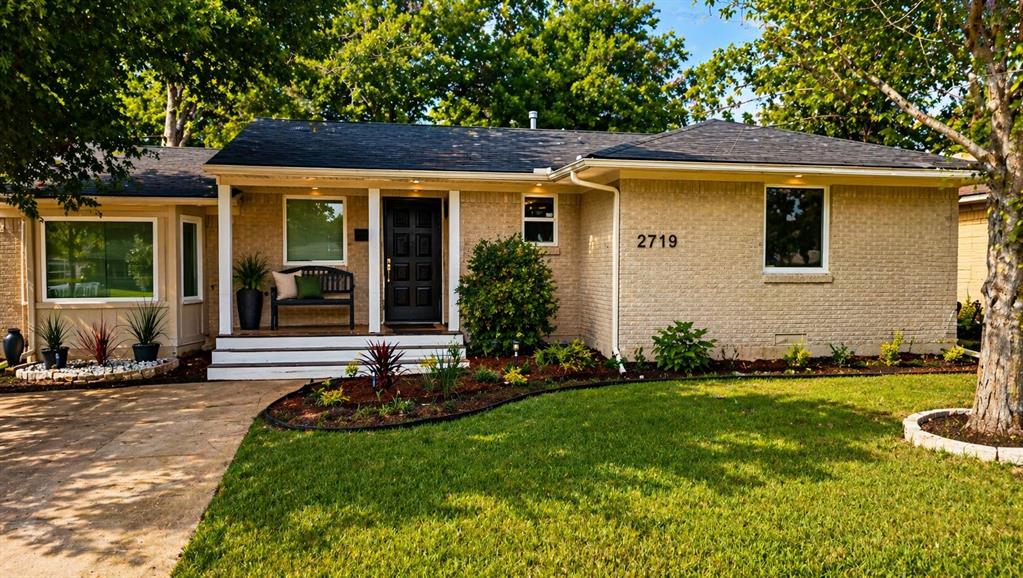 2719 Oates Drive Property Photo 1