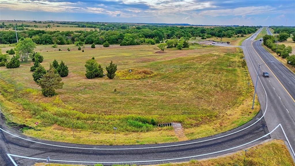 907 Us-82 Highway Property Photo 6