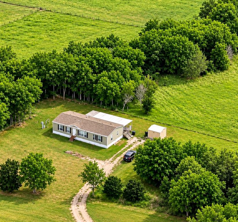 1476 Private Road 2268 Property Photo 1