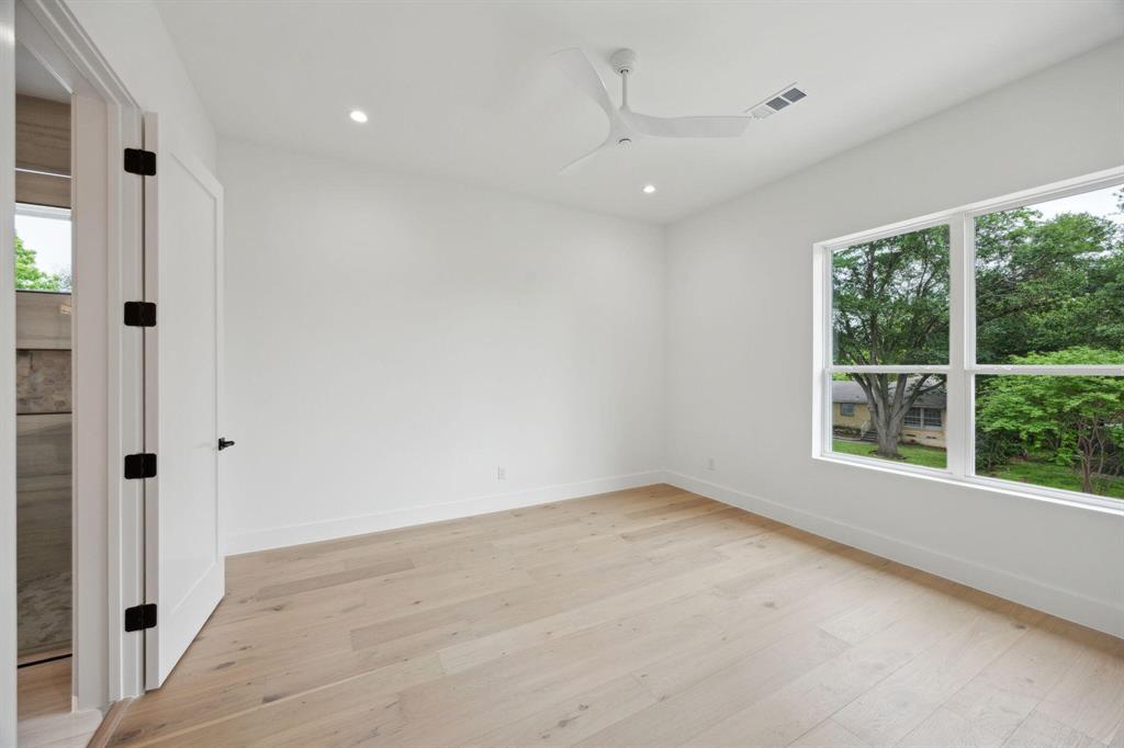 3815 Hawick Lane Property Photo 26