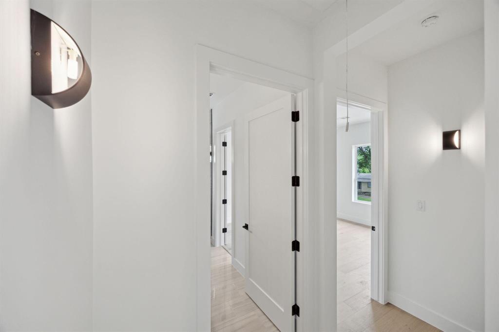 3815 Hawick Lane Property Photo 28