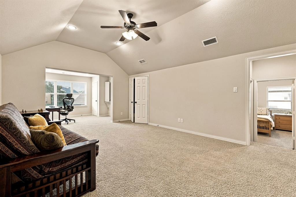13456 Lyndhurst Drive Property Photo 21
