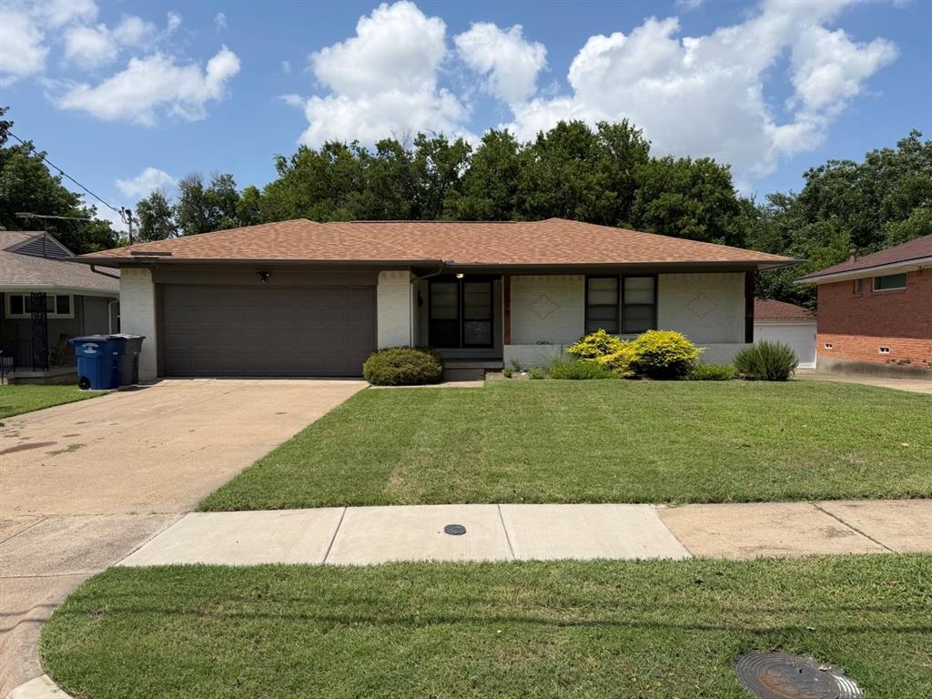 2219 Healey Drive Property Photo 1