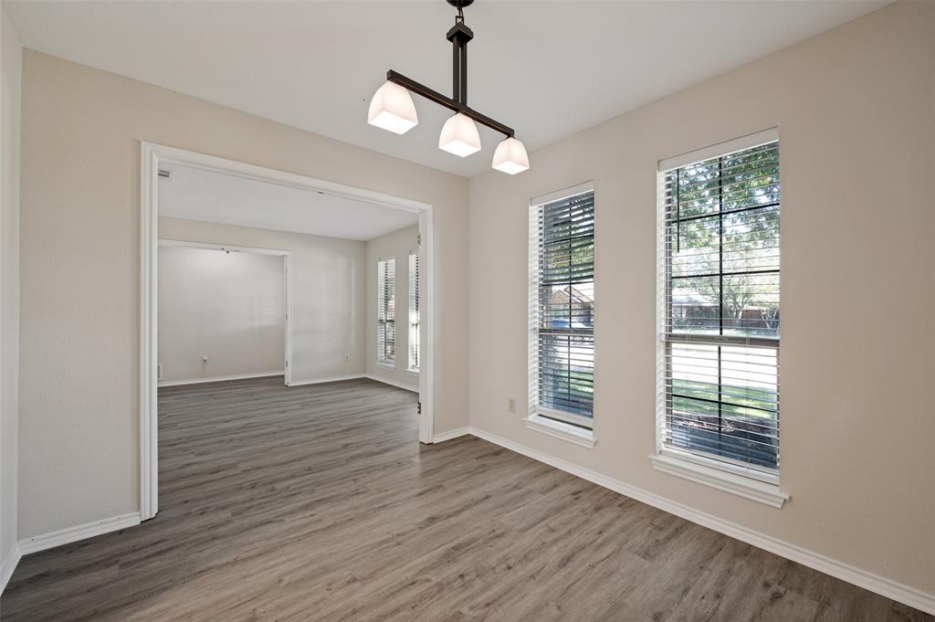 1103 Meadow Creek Drive Property Photo 4