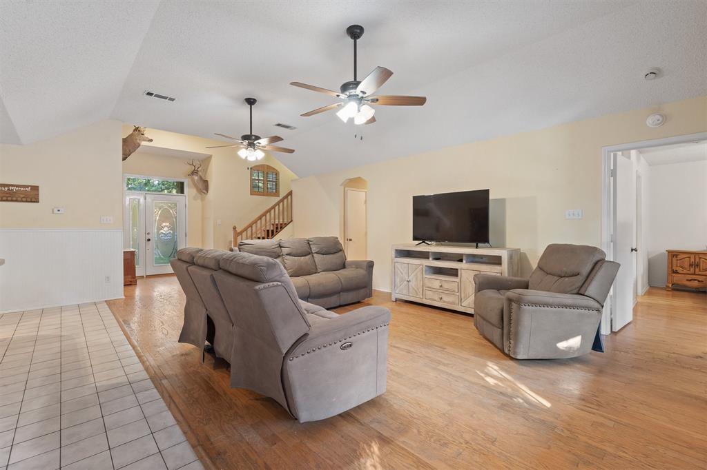 649 Parkridge Boulevard Property Photo 4