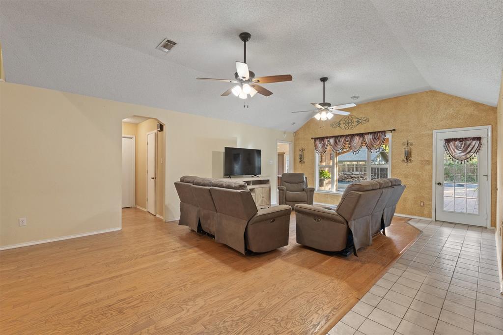 649 Parkridge Boulevard Property Photo 7