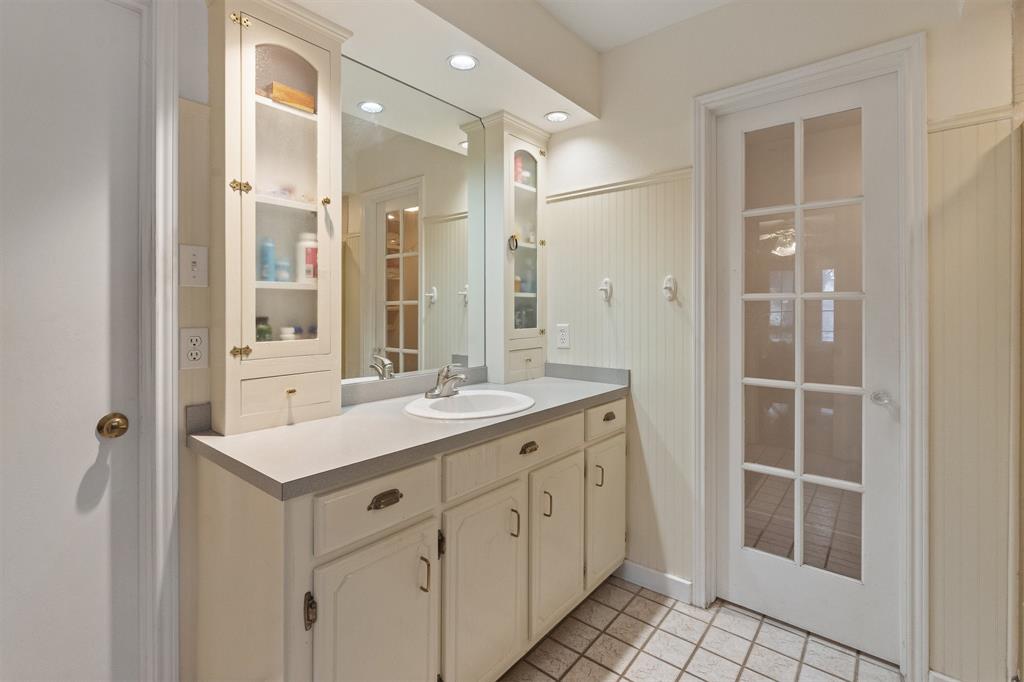 649 Parkridge Boulevard Property Photo 14