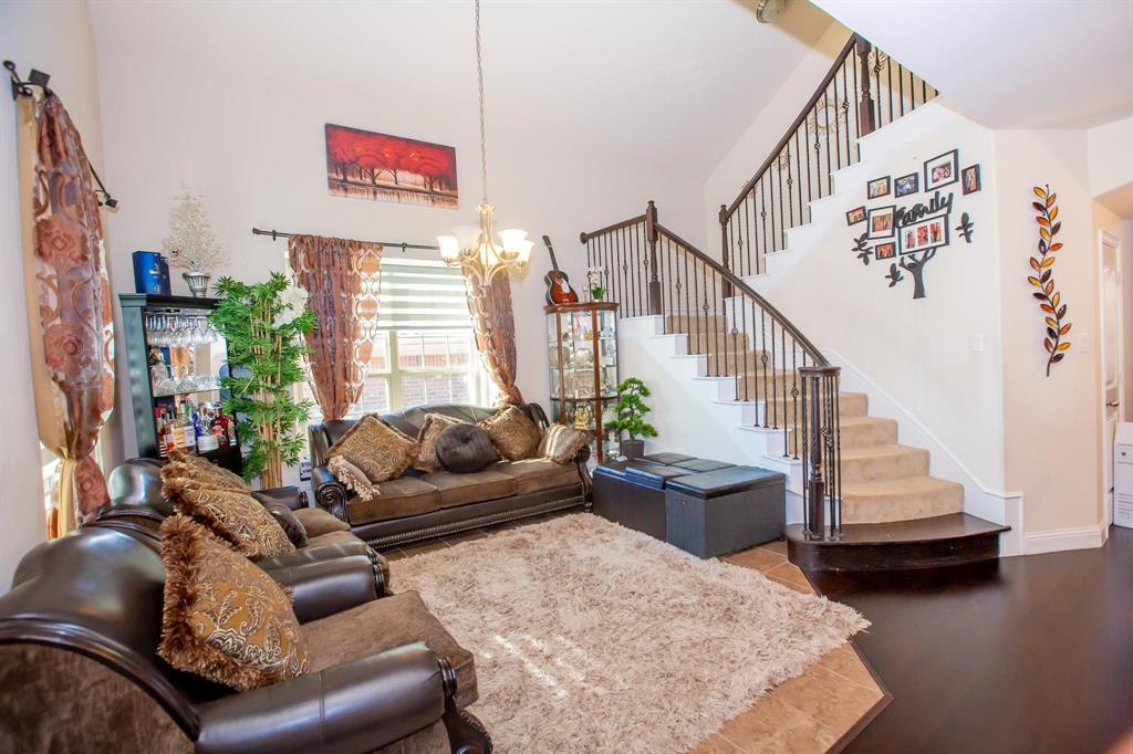 1002 Nail Lane Property Photo 6