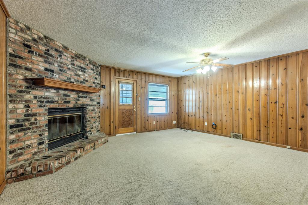 400 Randle Drive Property Photo 4