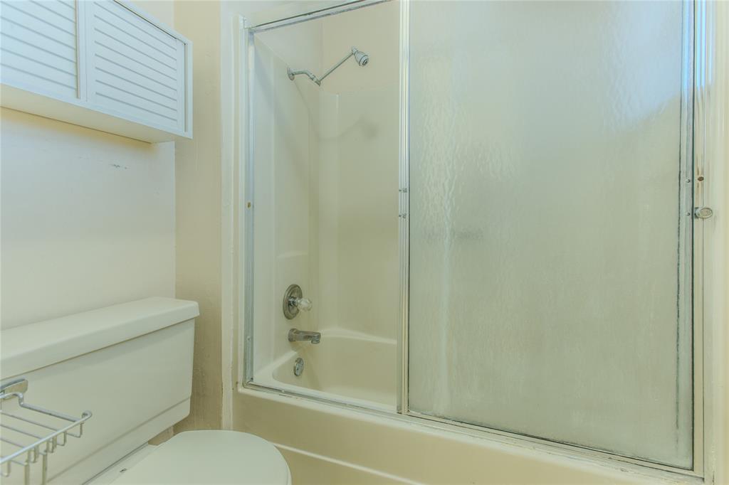 400 Randle Drive Property Photo 14