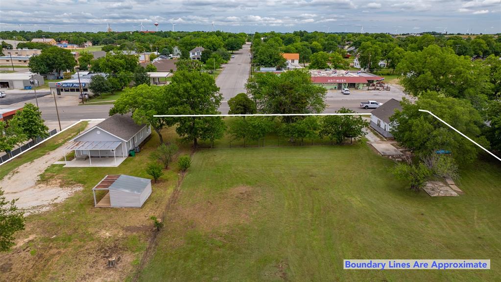 322&410 E Division Street Property Photo 36