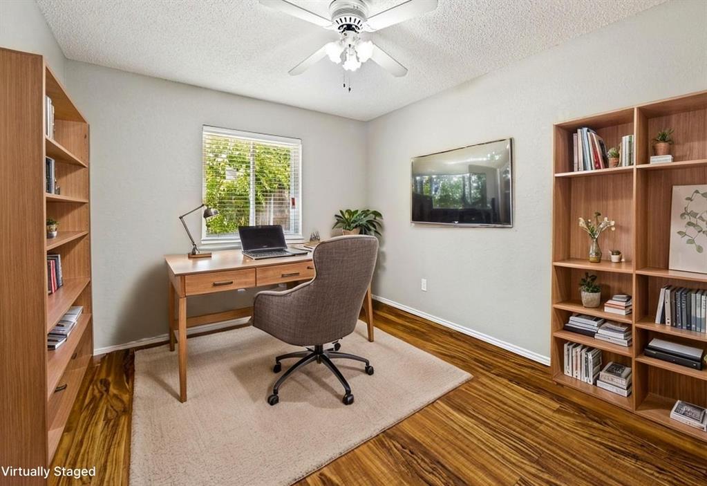 305 Jessica Drive Property Photo 17