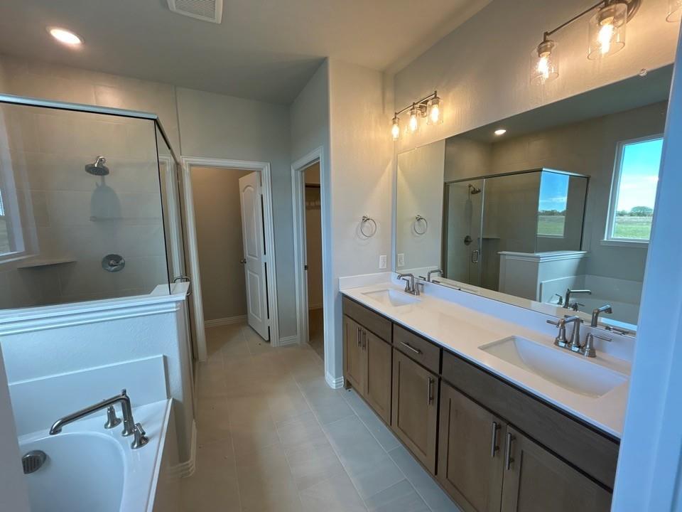 8619 County Road 623 Property Photo 7