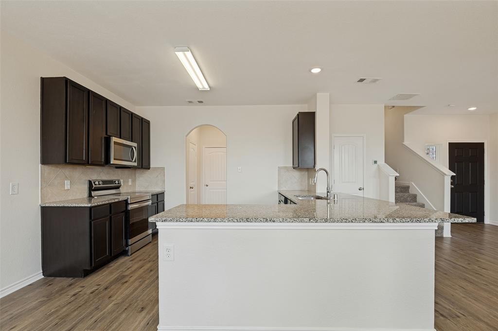 1403 Kinglet Drive Property Photo 11