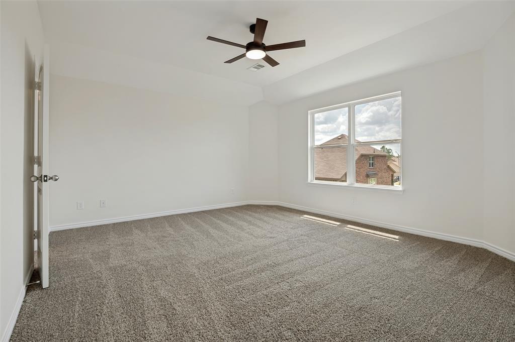 1403 Kinglet Drive Property Photo 17