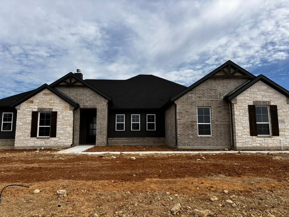 142 Pheasant Run Drive Property Photo 1