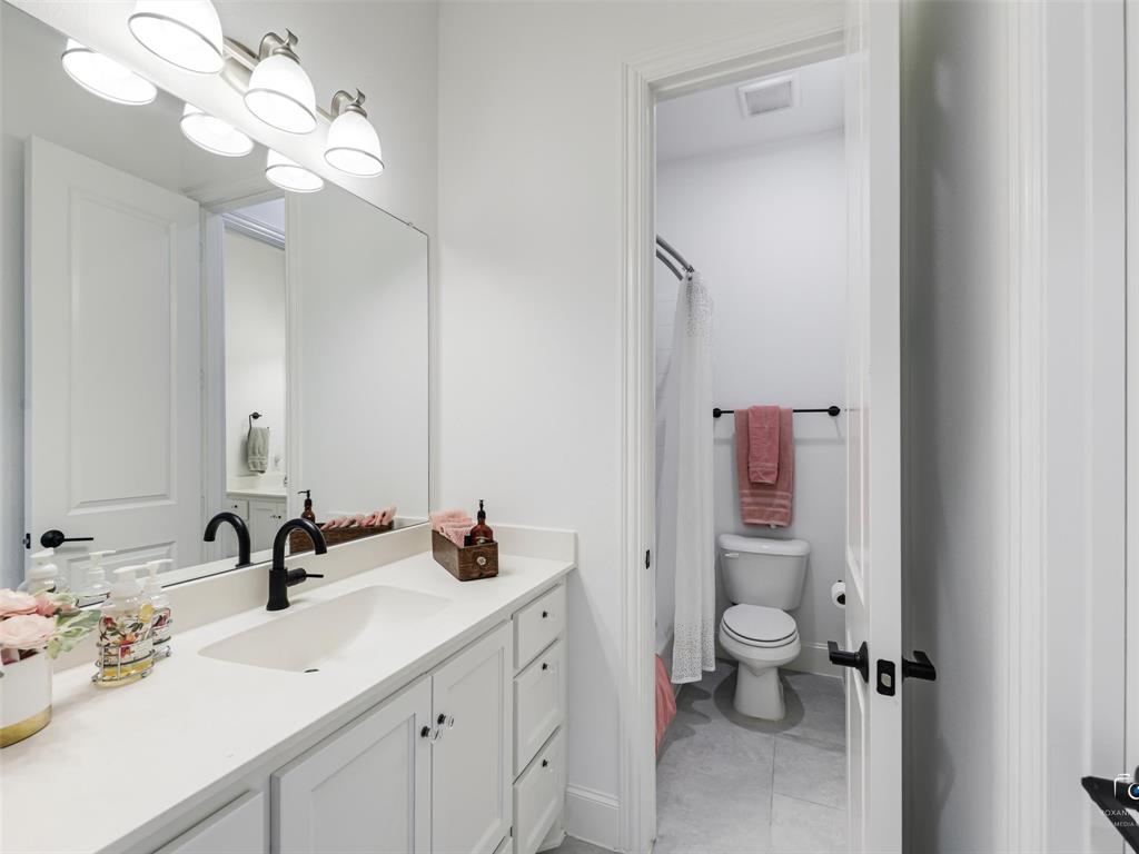 3900 Pepper Grass Lane Property Photo 32