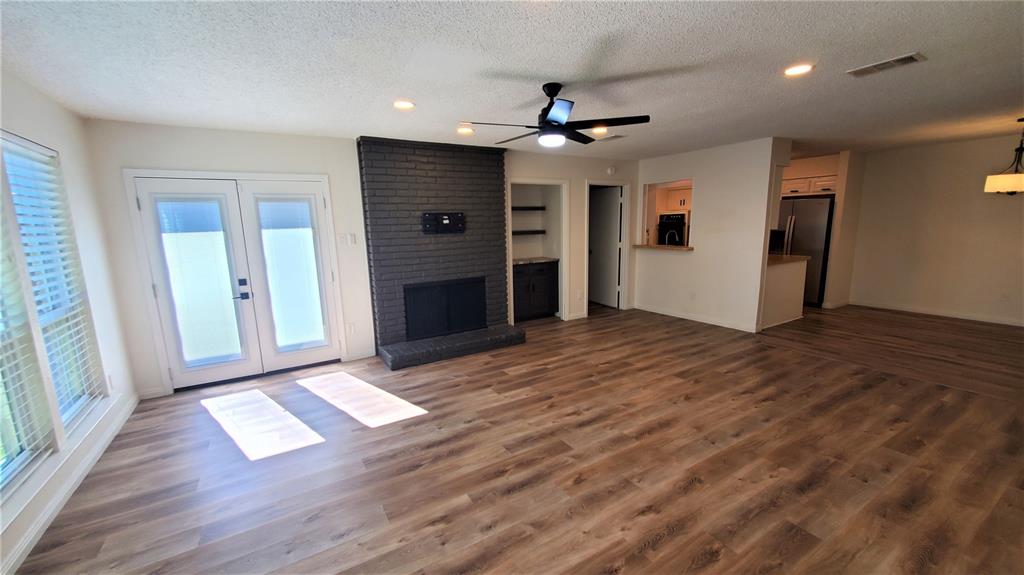 3359 Lanarc Drive Property Photo 3