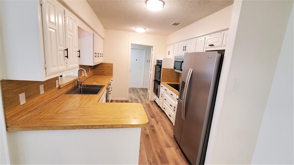 3359 Lanarc Drive Property Photo 7