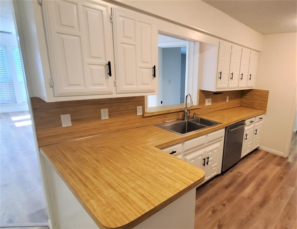 3359 Lanarc Drive Property Photo 8