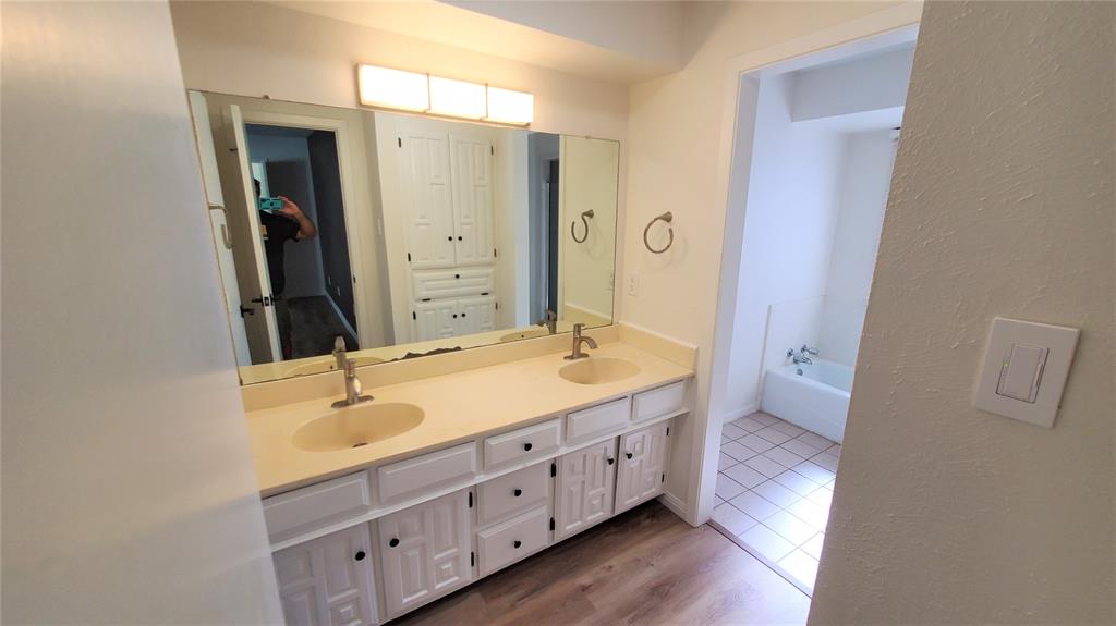 3359 Lanarc Drive Property Photo 14