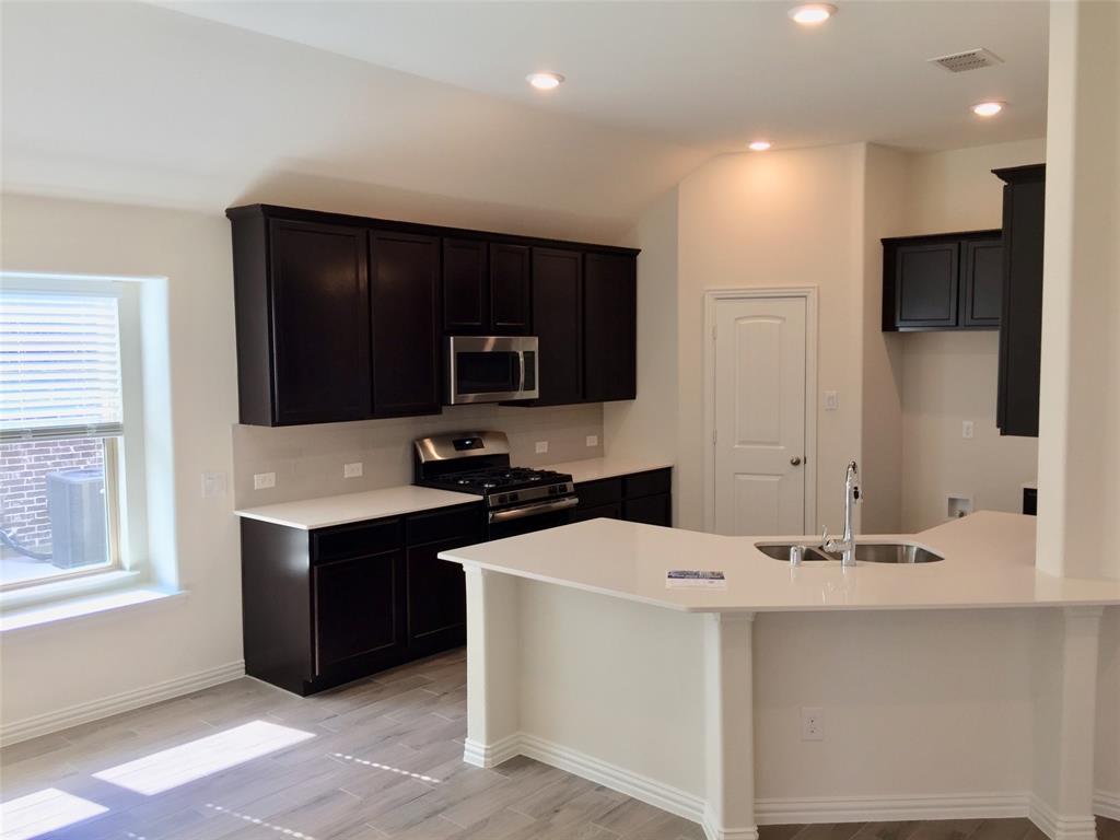 2734 Salt Creek Way Property Photo 5