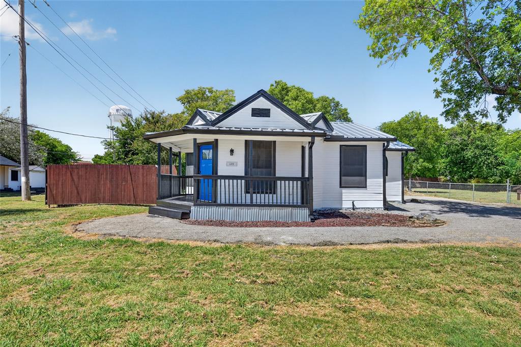 600 Jefferson Avenue Property Photo 1