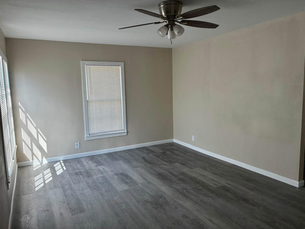 1102 La Monte Drive Property Photo 3
