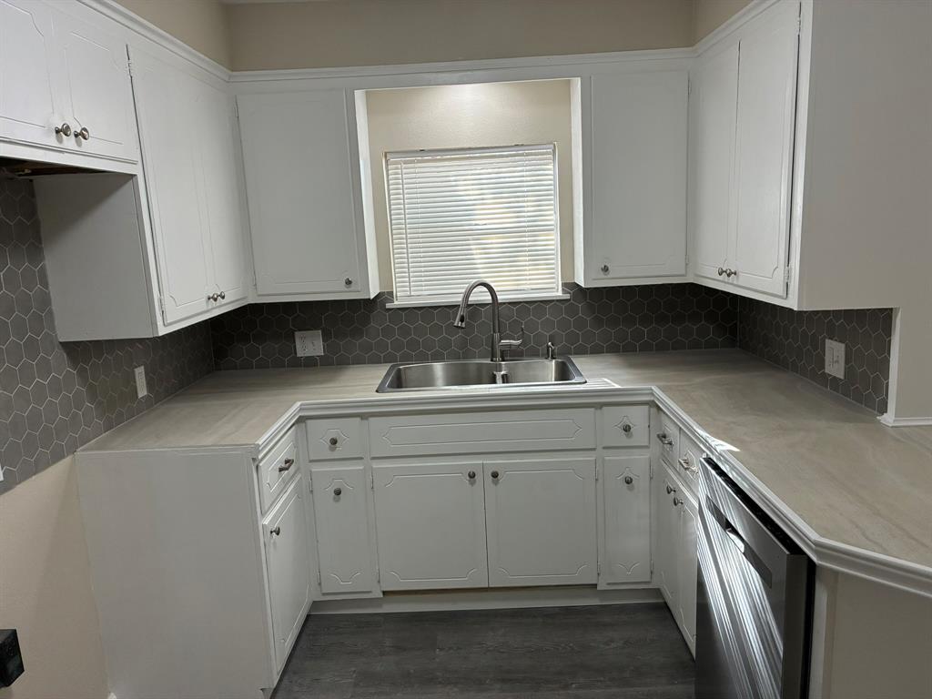 1102 La Monte Drive Property Photo 15